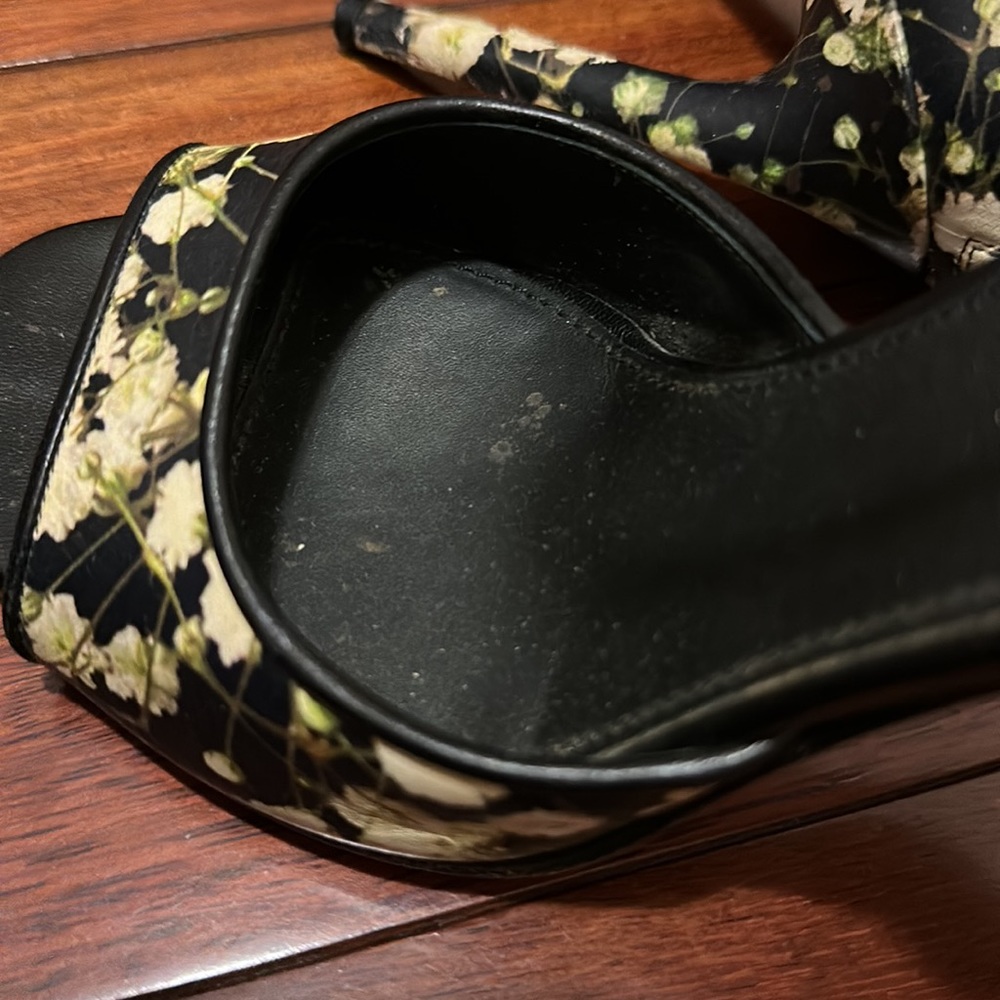 Givenchy Floral Sandal Heels 6.5 - Picture 11 of 12